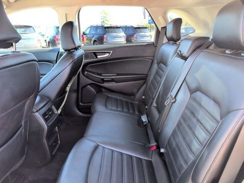 Used 2024 Ford Edge SEL image 32