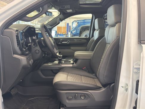 New 2026 Chevrolet Silverado 1500 ZR2 AWD/4WD image 15
