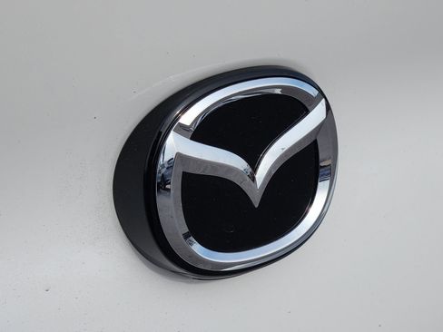 New 2026 MAZDA MAZDA3 2.5 S Sedan w/ Preferred Pkg image 11