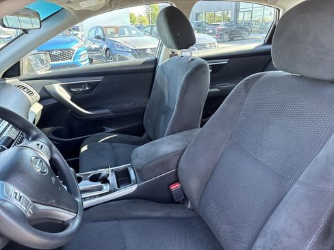 Used 2015 Nissan Altima 2.5 S w/ Power Driver Seat Package FWD image 5