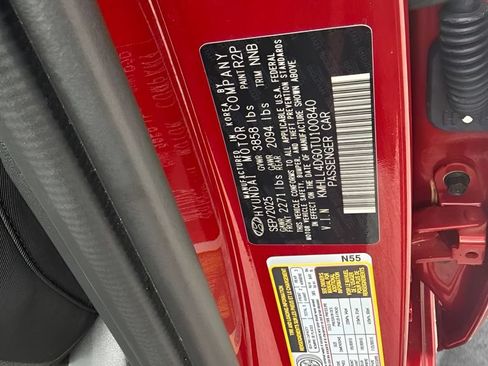 Used 2026 Hyundai Elantra SE FWD image 19