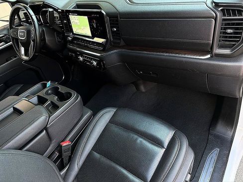 Used 2025 GMC Sierra 1500 SLT RWD image 22