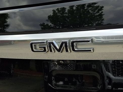 Used 2021 GMC Yukon Denali w/ Denali Premium Package AWD/4WD image 29