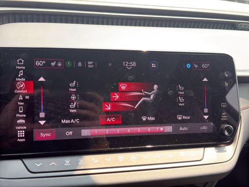 New 2026 Dodge Charger Scat Pack AWD/4WD image 17