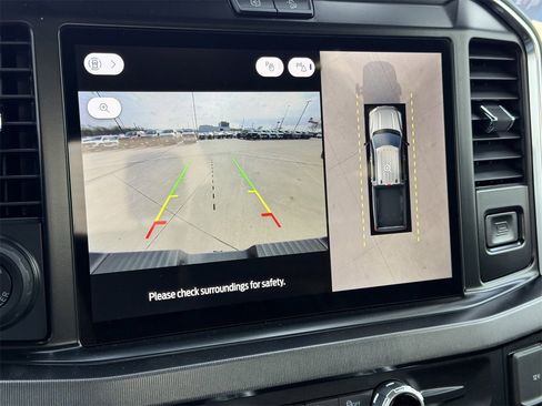 New 2026 Ford F350 Platinum w/ FX4 Off-Road Package image 39