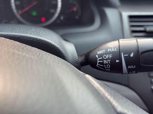 Used 2012 Honda Accord LX image 31