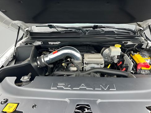 Used 2019 RAM 1500 Limited AWD/4WD image 40