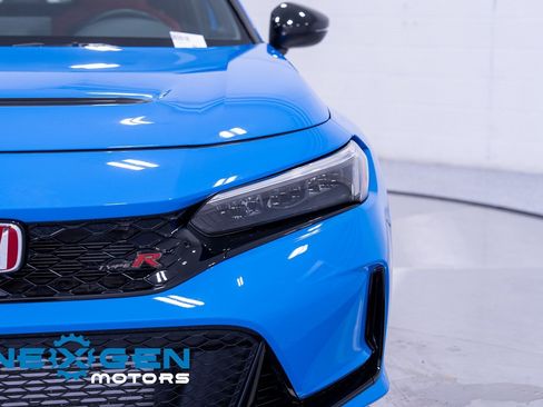Used 2024 Honda Civic Type R image 6