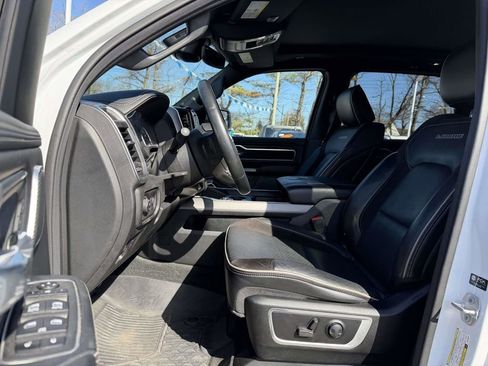Used 2023 RAM 1500 Laramie image 16