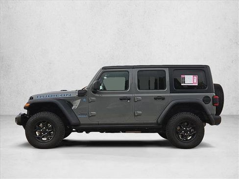 Used 2023 Jeep Wrangler Unlimited Rubicon 4xe w/ Cold Weather Group AWD/4WD image 9