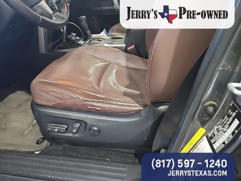 Used 2018 Toyota 4Runner Limited AWD/4WD image 6