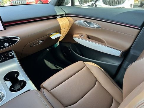 New 2026 Genesis GV70 2.5T Advanced image 5