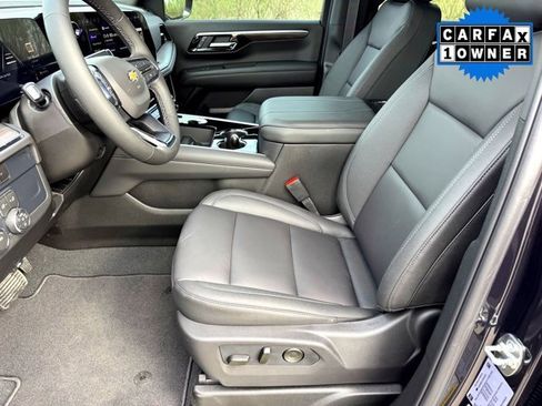 Used 2026 Chevrolet Tahoe LT w/ Comfort Package image 12