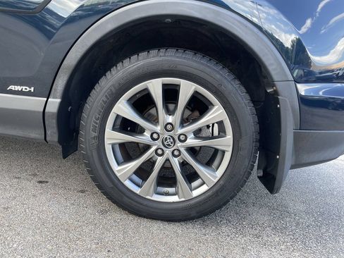 Used 2017 Toyota RAV4 Limited w/ All Weather Liner Package AWD/4WD image 10