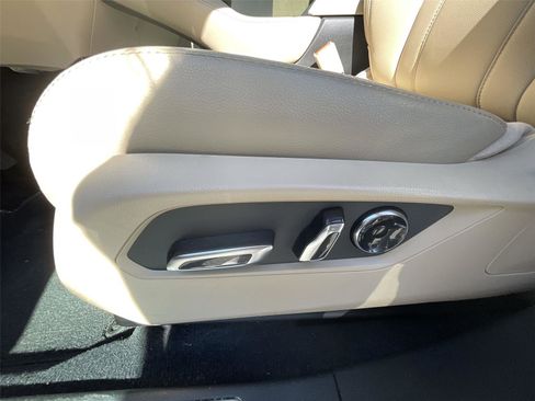 Used 2024 Acura RDX SH-AWD image 13