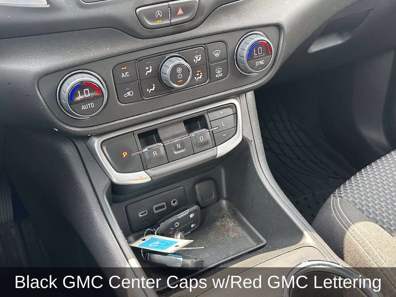 Used 2022 GMC Terrain SLE w/ Driver Convenience Package FWD image 22
