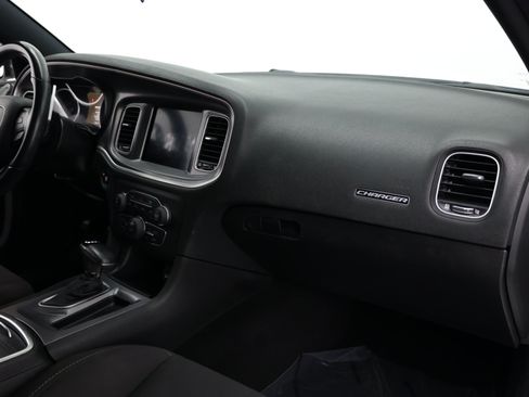 Used 2019 Dodge Charger GT RWD image 38