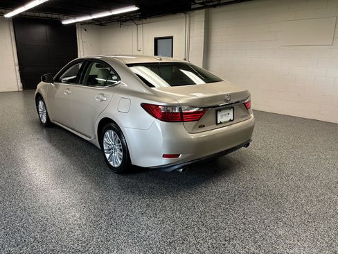 Used 2013 Lexus ES 350 Sedan image 7