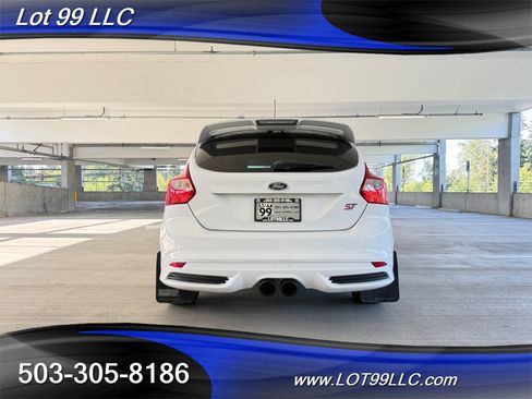 Used 2013 Ford Focus ST FWD image 7