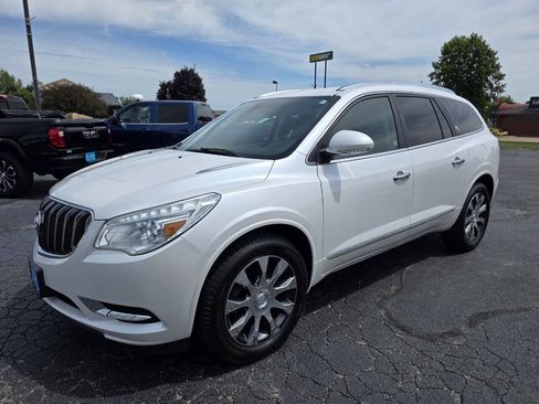 Used 2017 Buick Enclave Leather w/ Enclave Sport Touring Edition FWD image 3