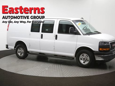 Used 2020 GMC Savana 2500 w/ Driver Convenience Package RWD image 45