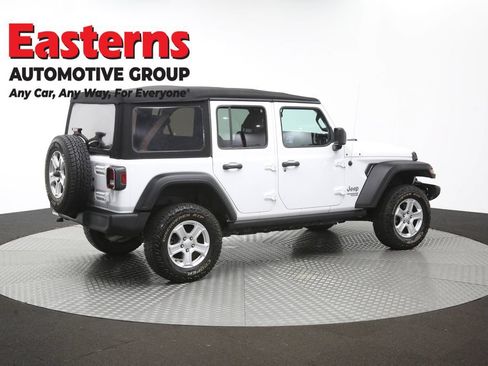 Used 2018 Jeep Wrangler Unlimited Sport S AWD/4WD image 41