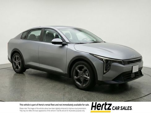 Used 2025 Kia K4 FWD image 1