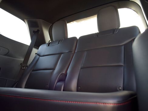 New 2026 Ford Explorer ST-Line image 21