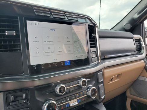 Certified 2024 Ford F250 Lariat AWD/4WD image 10
