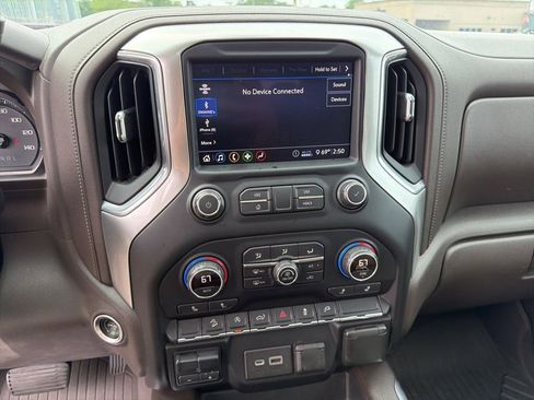 Used 2020 Chevrolet Silverado 1500 RST image 25