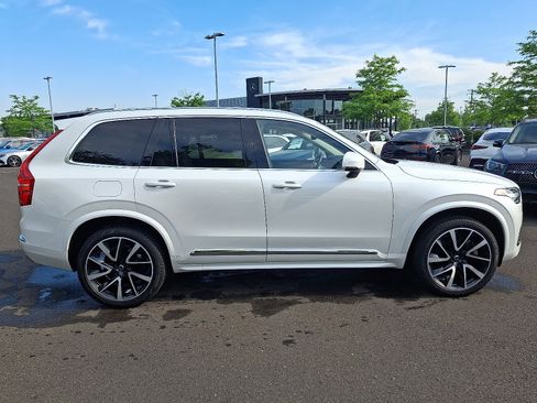 Used 2022 Volvo XC90 T8 Inscription Expression AWD/4WD image 7