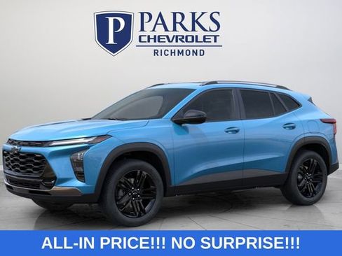 New 2026 Chevrolet Trax ACTIV w/ Sunroof Package FWD image 2