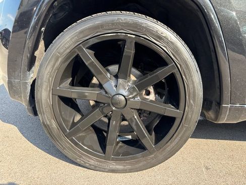Used 2014 Jeep Grand Cherokee Altitude AWD/4WD image 29