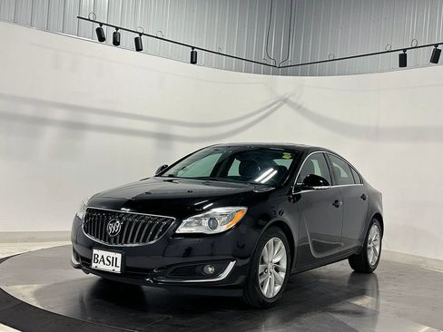 Used 2016 Buick Regal FWD image 8