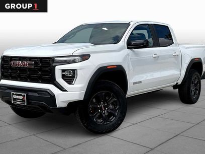 Used 2024 GMC Canyon Elevation