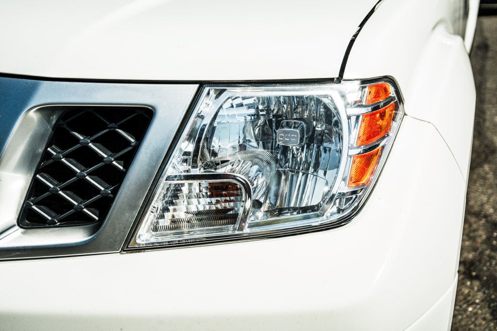 Used 2019 Nissan Frontier PRO-4X AWD/4WD image 16