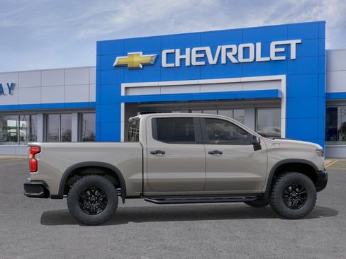 New 2026 Chevrolet Silverado 1500 ZR2 w/ Dark Appearance Package AWD/4WD image 5