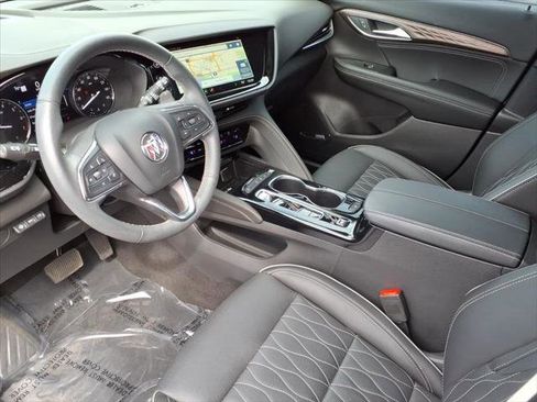 Used 2023 Buick Envision Avenir image 16