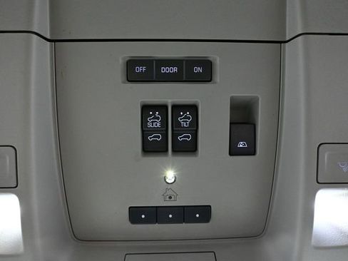 Used 2018 GMC Sierra 2500 Denali w/ Duramax Plus Package image 37