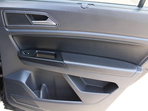 Used 2019 Volkswagen Atlas SE FWD image 9