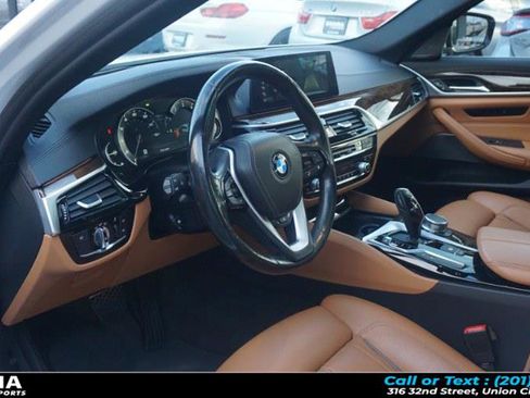 Used 2017 BMW 540i xDrive 540i xDrive Sedan image 17