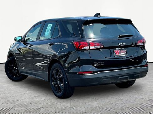 Used 2024 Chevrolet Equinox LS w/ Midnight Edition FWD image 4