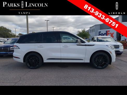 Certified 2023 Lincoln Aviator Black Label image 3
