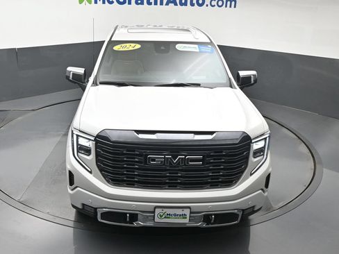 Used 2024 GMC Sierra 1500 Denali Ultimate AWD/4WD image 27