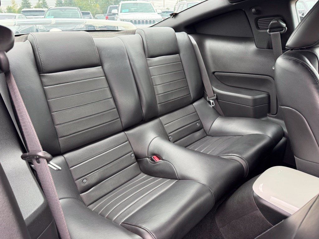 Used 2007 Ford Mustang GT Premium RWD image 19