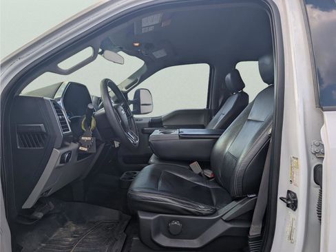 Used 2018 Ford F250 XLT AWD/4WD image 10