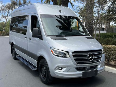 Used 2023 Mercedes-Benz Sprinter 2500 image 15