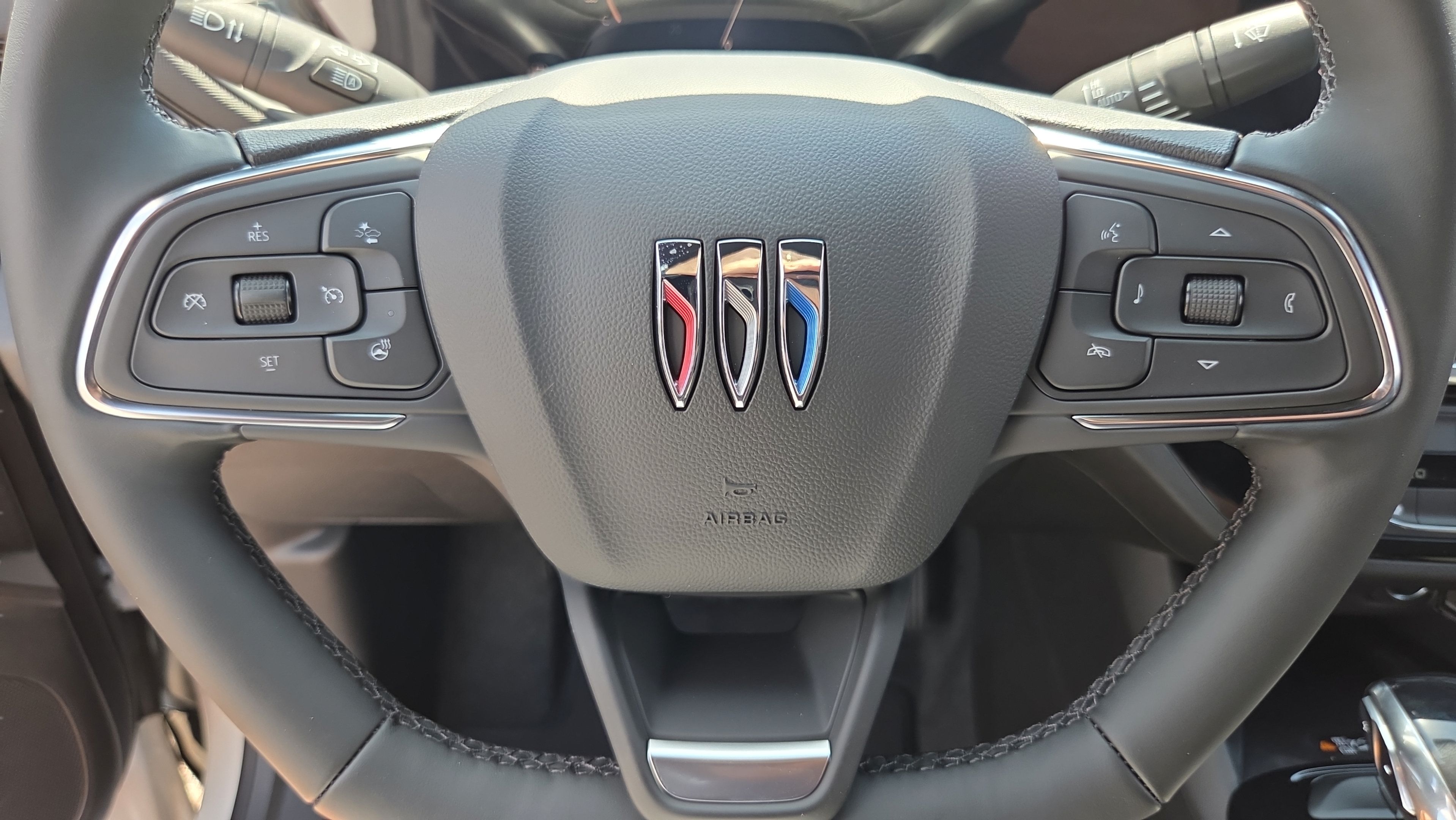 New 2026 Buick Envista Sport Touring w/ Convenience I Package FWD image 24