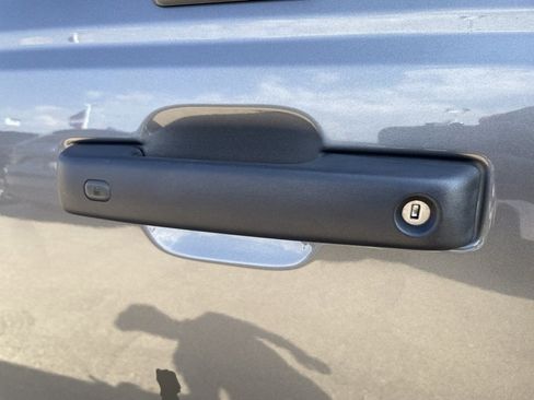 Used 2022 Ford Bronco Wildtrak image 61