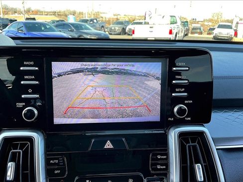 Used 2021 Kia Sorento S image 21